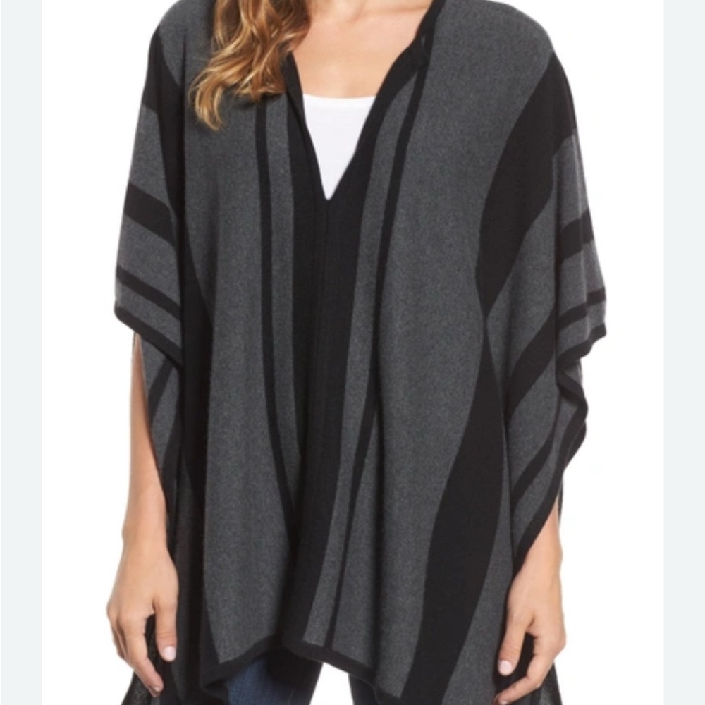 Tommy Bahama Gray and Black Cape—100% CASHMERE